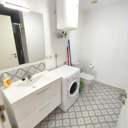 Lägenhet Near The Ocean In