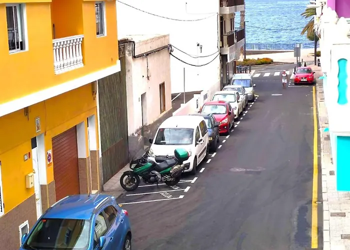 Near The Ocean In Apartament *